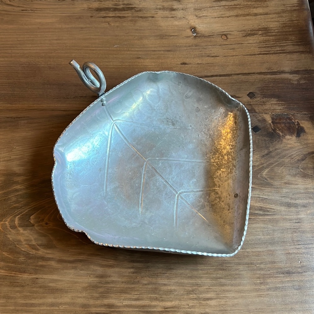Vintage Buenilum Hammered Aluminum Hand Wrought Leaf Bowl